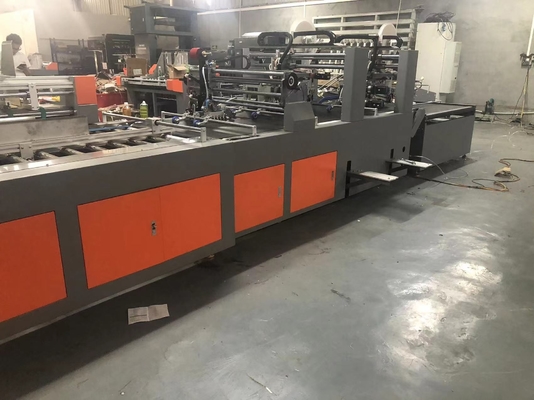 เครื่องติดกาวกล่องกระดาษแข็งอัตโนมัติ 1310mm 6600 * 2100 * 1600mm
